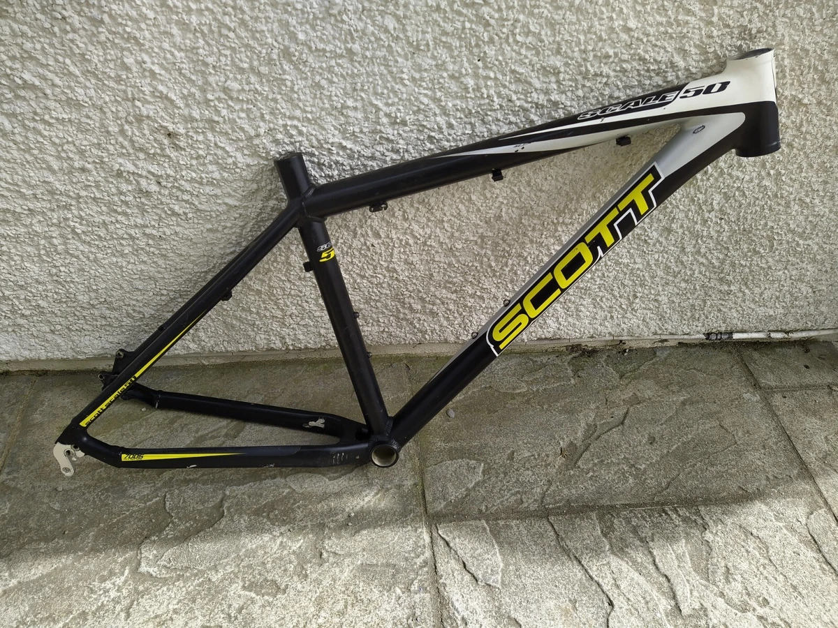Scott scale 50 Mountain bike Frame Craked Spares Or Repairs 17