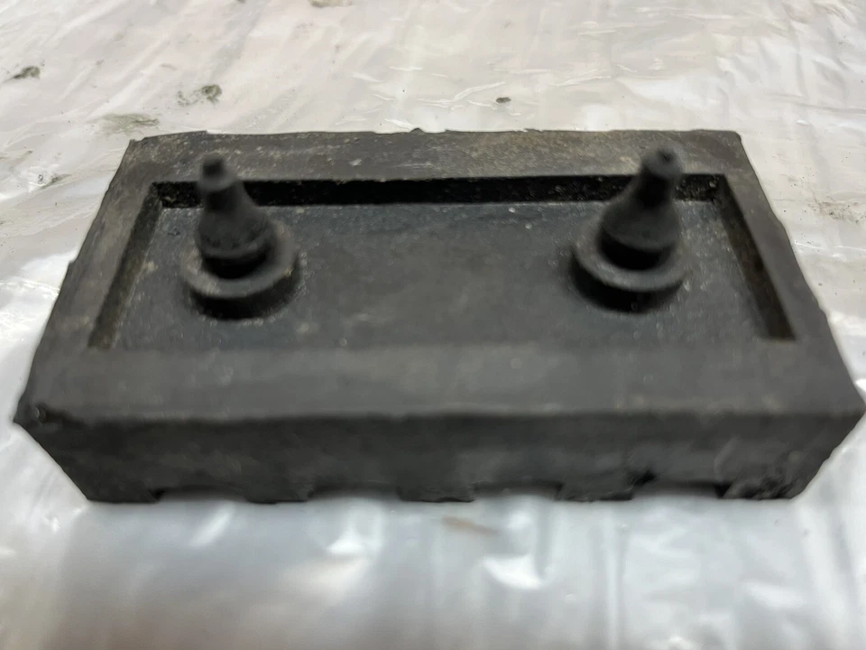 Suzuki GS550L GS 550 L 1982 tanque cojín de goma Foto 3 de 4