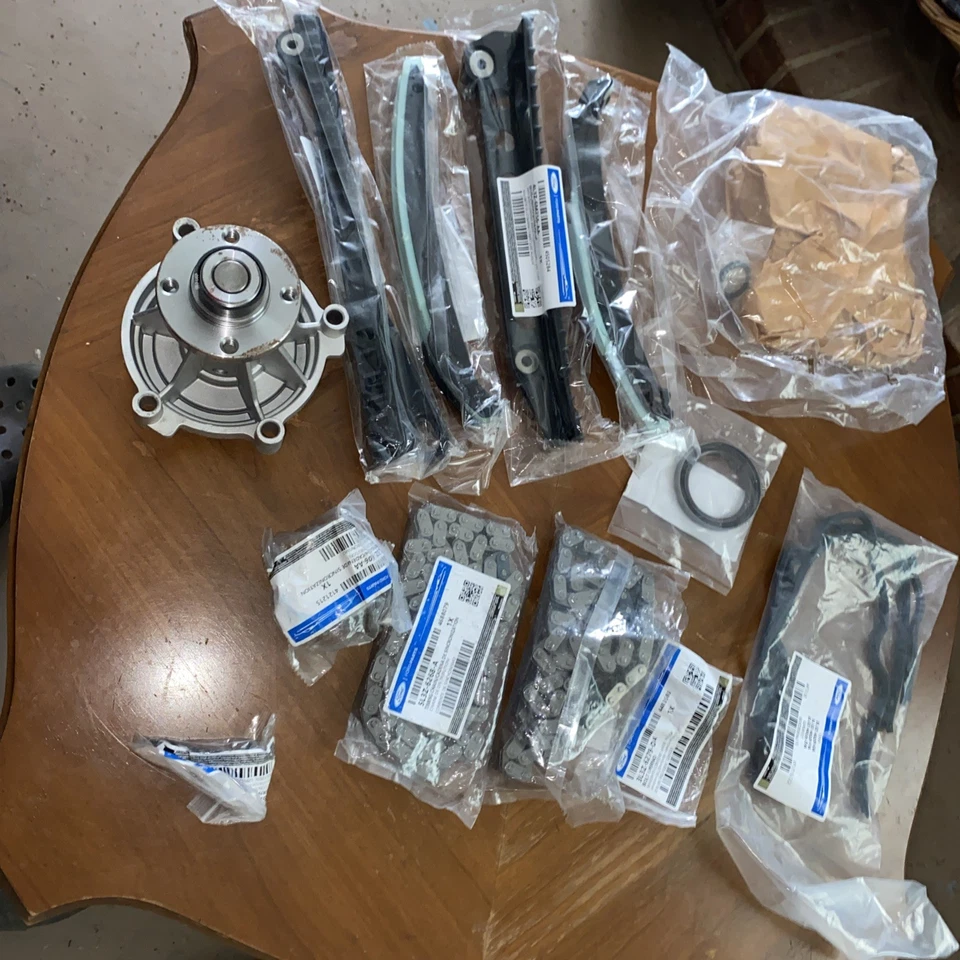 KIT CADENA DISTRIBUCIÓN FORD 13 PIEZAS Para FORD 2004-2008 5.4L V8 24V OHV W M340HV Foto 2 de 2