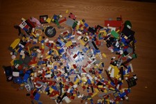 LEGO Bulk Lot 1.8kg Mixed Bricks & Pieces - Wheels, Boat, Windows, Large Plates