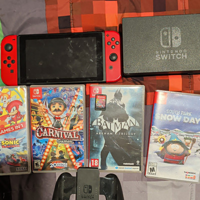 Nintendo Switch Console Bundle w/ Dock Controllers Sonic Batman South Park Games