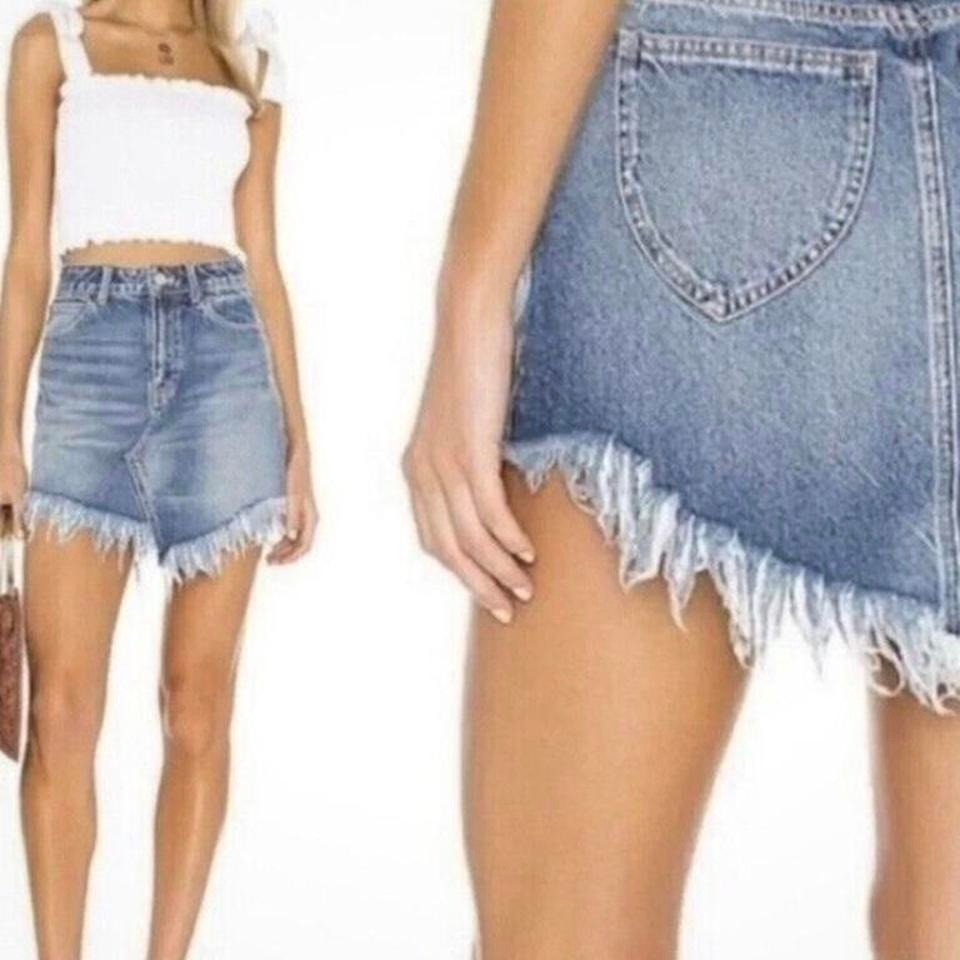 Free People Bailey Fringe Frayed Raw Hem Medium Wash Denim Mini Skirt Sz 25