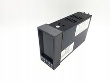 TEMEPRATURE REGULATOR HONEYWELL UDC 6300 UDC6300 PC6303-U-3DP-51-0-0E