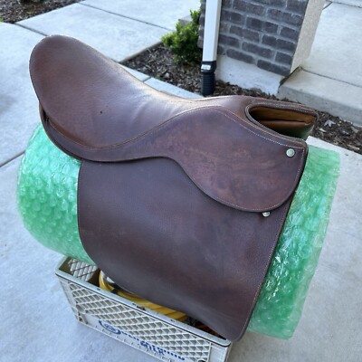 Used Vintage Crosby Saddle Seat Lane Fox Cutback English Saddle Made in England