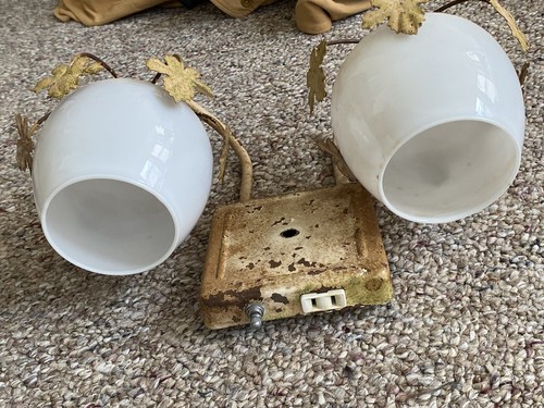 MCM VINTAGE glass GLOBE 2 light SCONCE vanity wall LIGHT FIXTURE LIGHTCRAFT Pa - Picture 6 of 15