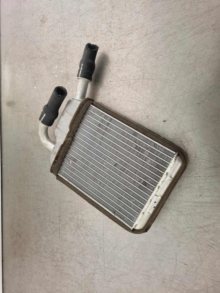 VOLKSWAGEN SHARAN MATRIZ CALEFACTORA 2012 Foto 2 de 3