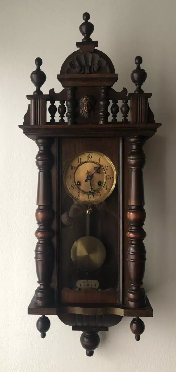 Pendolo in legno sale