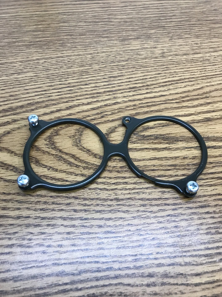 KAWASAKI NINJA ZX10R 2006-2007, SOPORTE EMBUDO PARTE DERECHA # 13280-0152 Foto 2 de 4