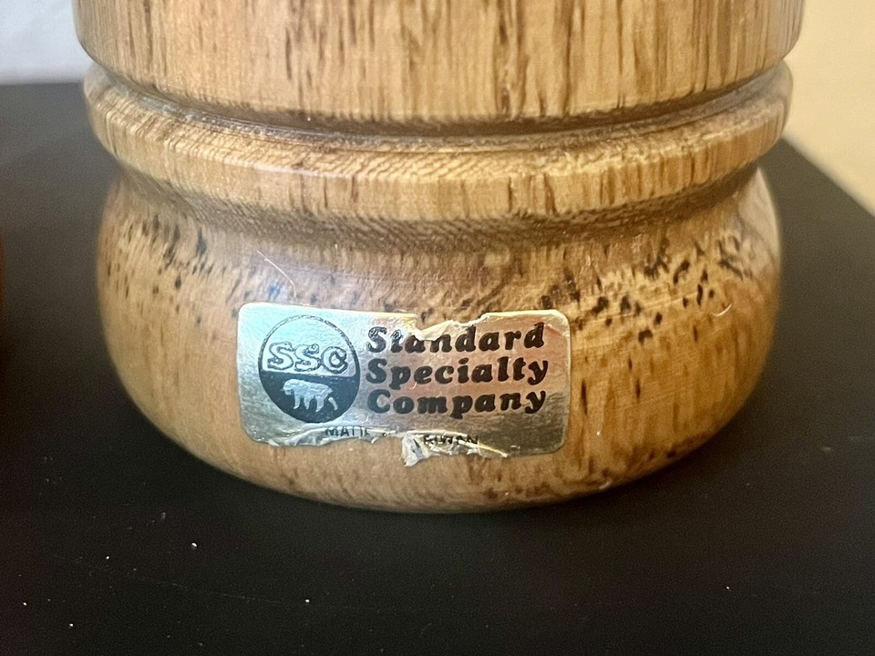 Pepper Mill Grinder and Salt Shaker Wood w/ Copper SSC CO 8” Tall