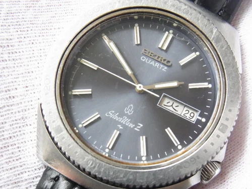 SEIKO SILVER WAVE Z 7123-8070 DAINI MENS VINTAGE  DIVERS QUARTZ WATCH WORKING