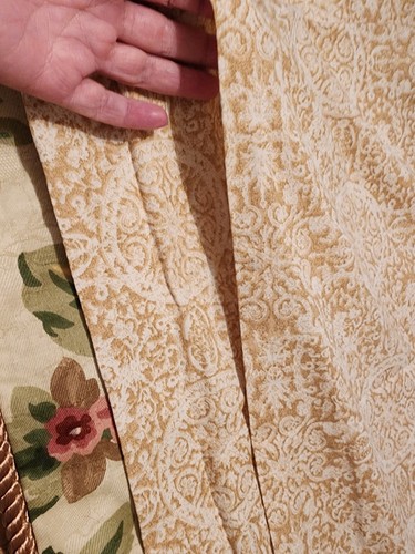 Pair Of Pottery Barn Yellow Medallion Tribal EURO Shams Envelope Closure 24x24 - Picture 5 of 9