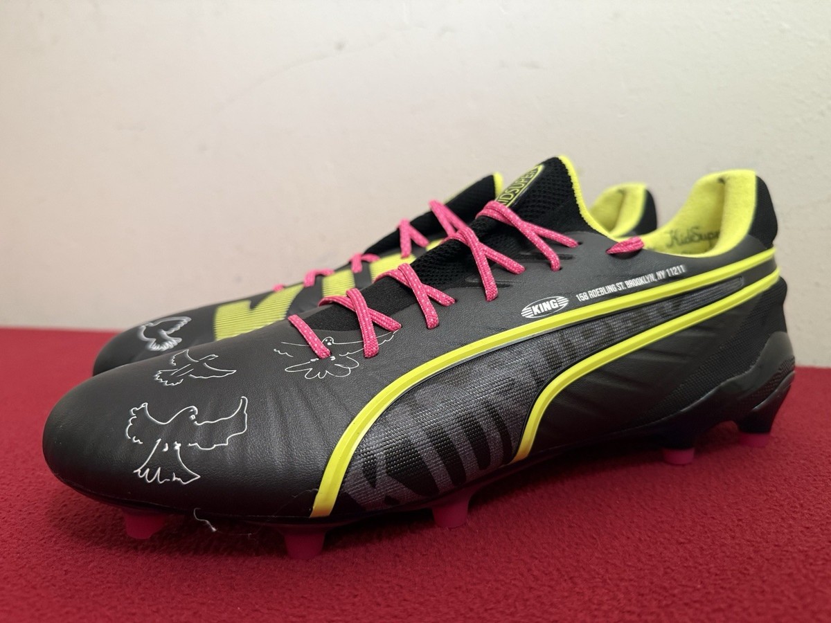 Puma King Ultimate X KidSuper FG/AG Soccer Cleats 108437-01 Size