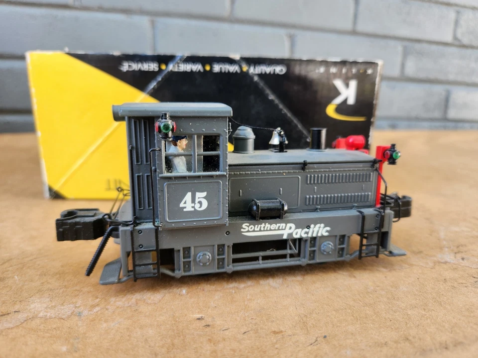 K-Line K2630-11 SP Southern Pacific Plymouth Diesel Switcher LN/Box Tested Runs - Image 2 of 4