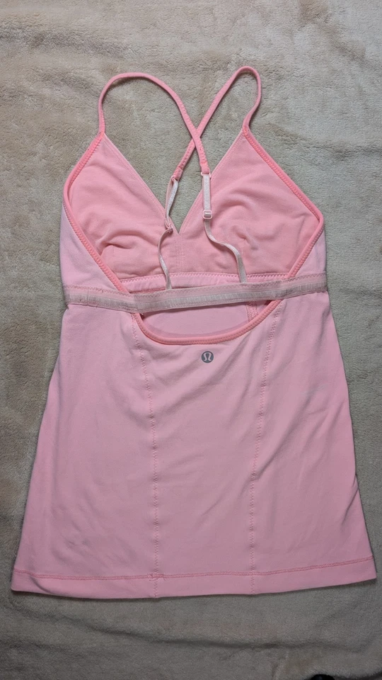 Lululemon tank top women's size 2 activewear pale pink peach color built in bra - Image 2 of 4