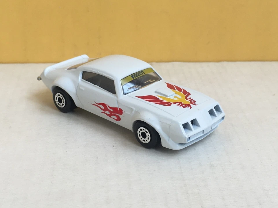 Matchbox Universal Associated Co. Pontiac Firebird  White Bulgarian base - Image 3 of 4