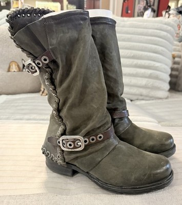 EUC- Worn Once - A. S. 98 Olive Green motto Boot. Size 37. (US 6.5-7) FREE SHIP