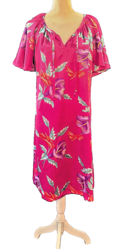 VTG Hilo Hattie Pink Hawaiian Kaftcan Floral Midi Muumuu Dress Size M Tropical