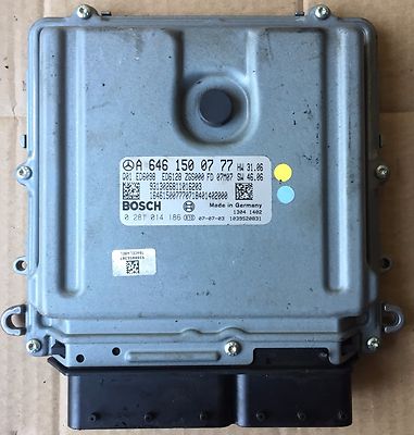 Calculateur Moteur (ECU) BOSCH EDC16CP31 Pour Mercedes VITO - Réf. 0281015923 / A6461500500 - Occasion