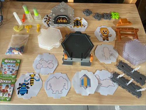 Big LOT Qixels Design Creator And Theme Pack. Templates, Pieces, Etc.