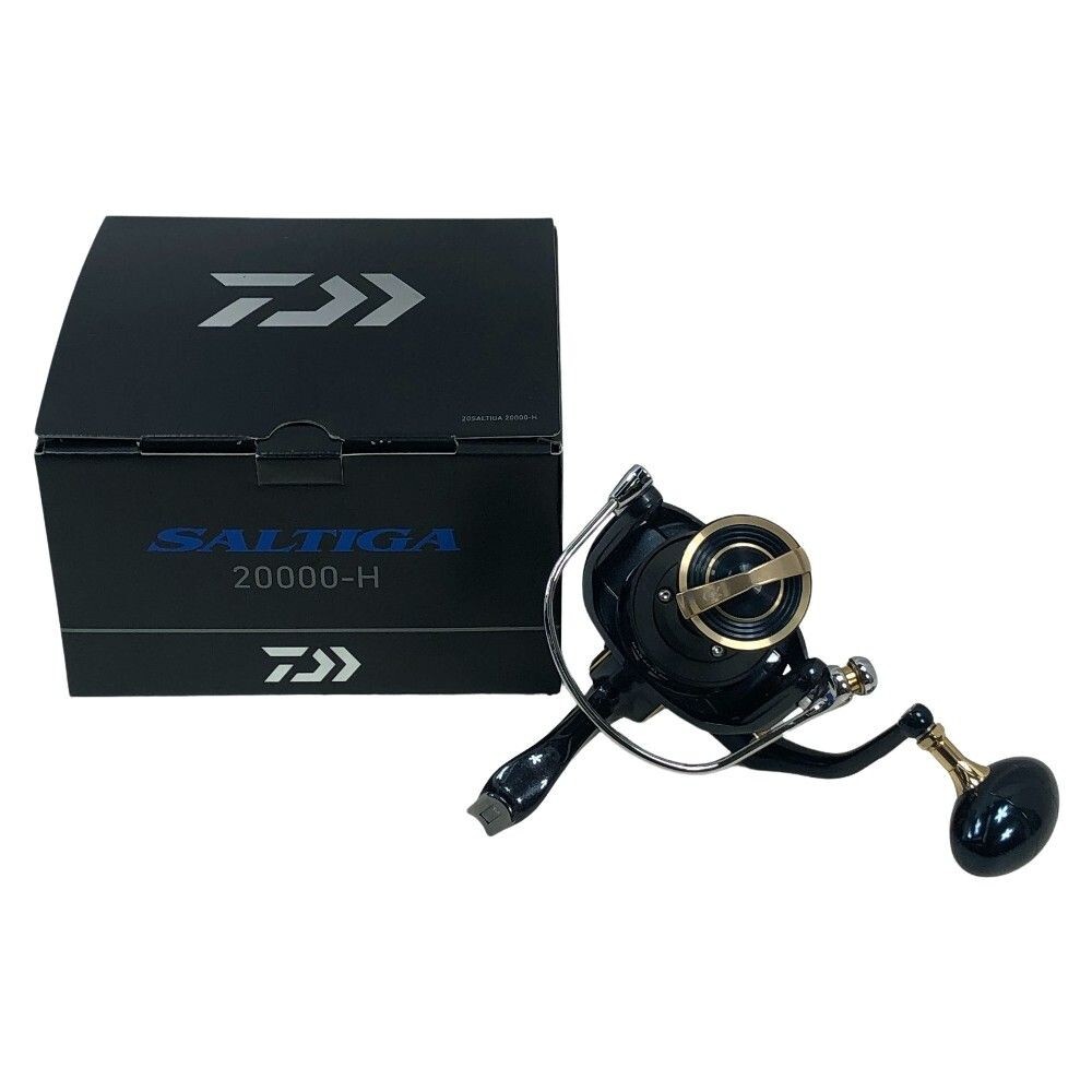 DAIWA Saltiga 20000-H Spinning Reel 20 Model No Spool w/ Case