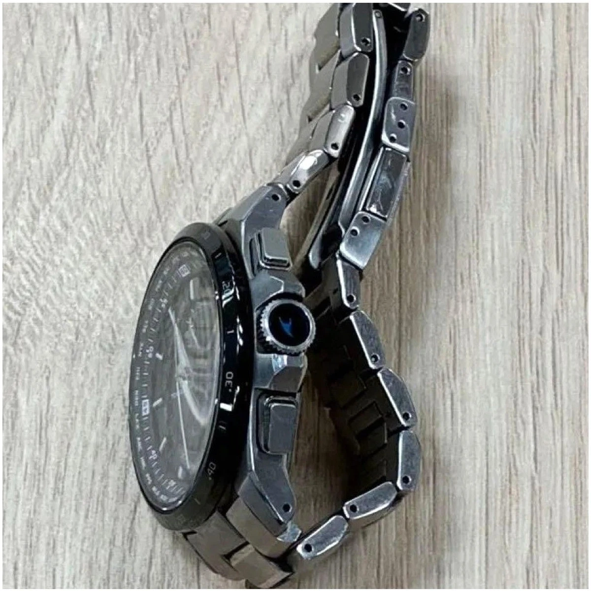 Reloj Casio Oceanus OCW-T1010 Titanio Multi Banda 6 Resistente Solar Cronógrafo