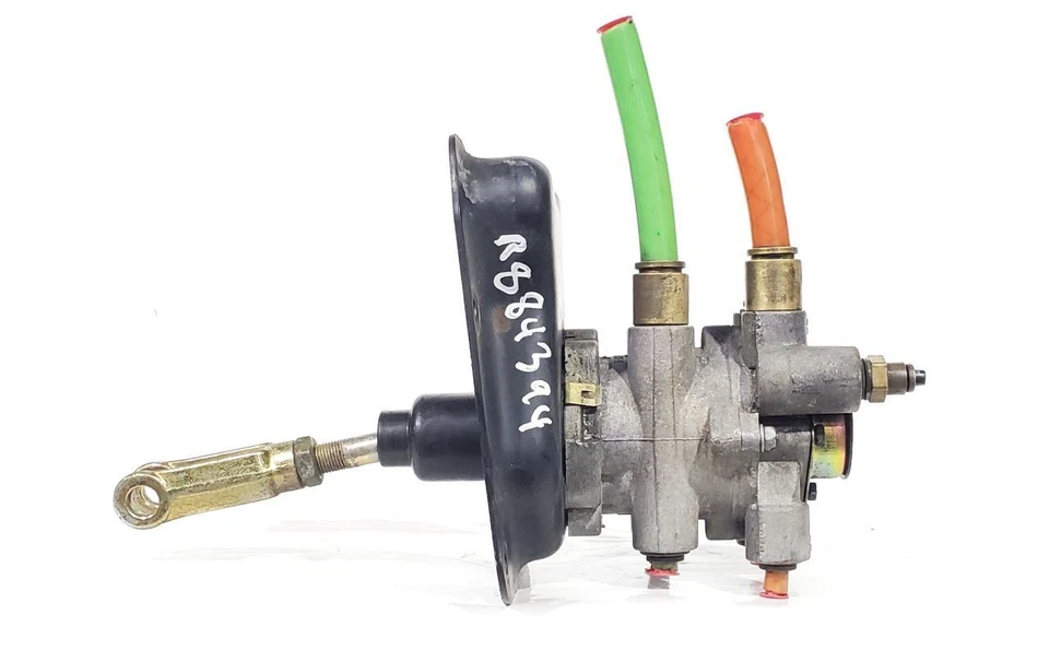 International 4300 2003 OEM doble válvula de freno 5006961 Foto 2 de 4