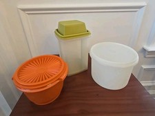 3 szt. Vintage Tupperware Strażnik marynarzy, dwie małe miski z pokrywkami