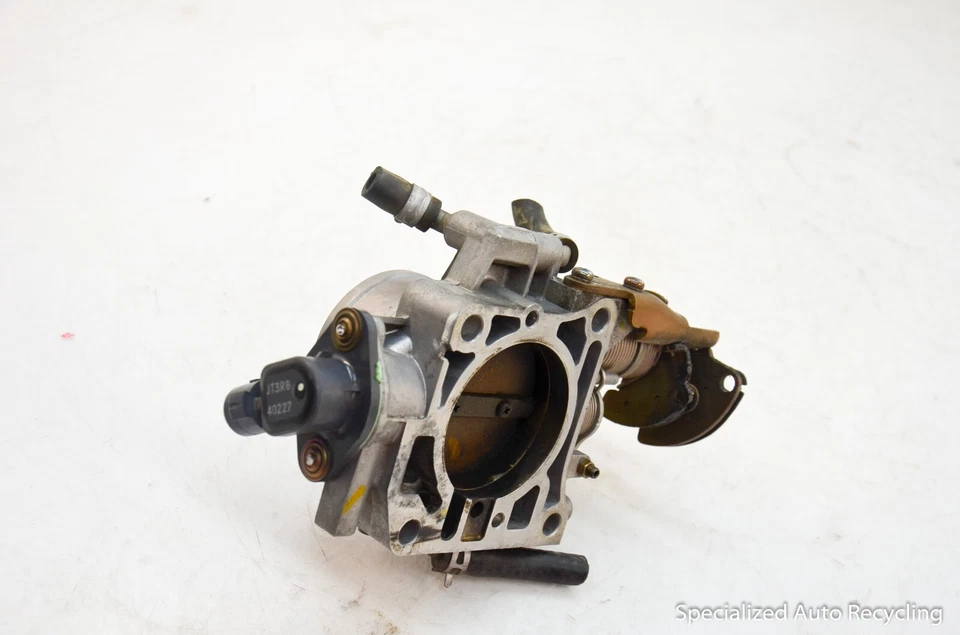 Acura RL 2004 carrocería del acelerador Foto 4 de 4