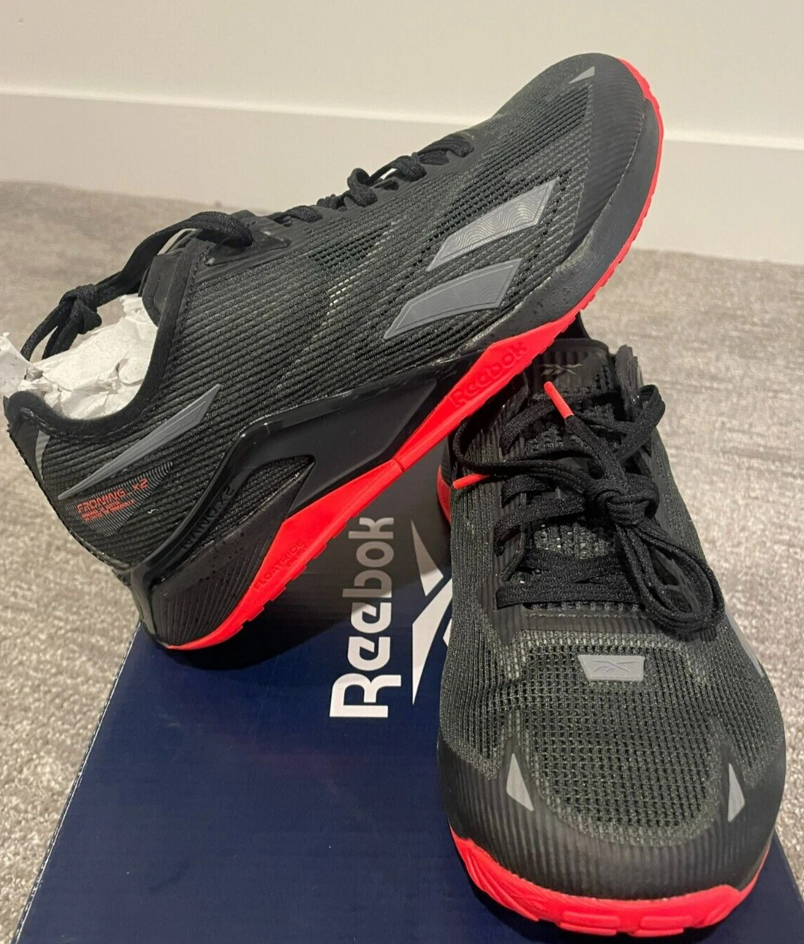 Scarpe da allenamento anteriori unisex Reebok Nano X2 taglia 7 (uomo) nero rosso grigio