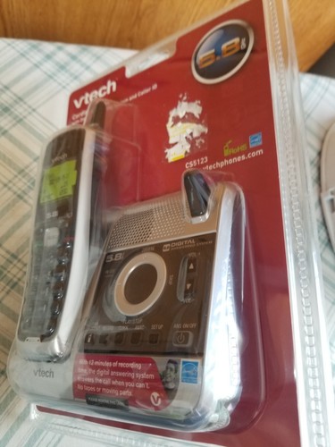 New Sealed VTech Cordless Phone w/ Digital Answering System & Caller ID CS5123 - Picture 3 of 3