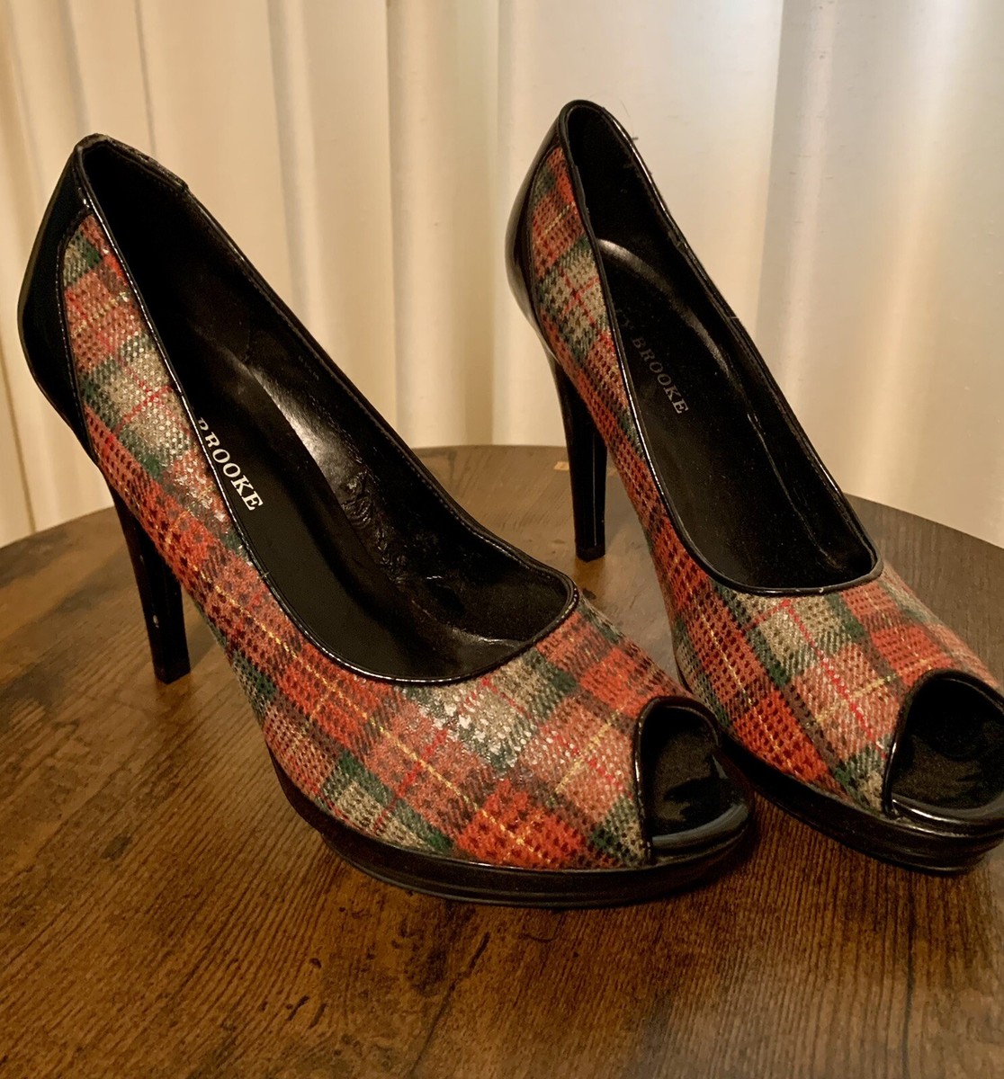 Isola Shoes Isola Levina Bootie Isola Levina Bootie Sales