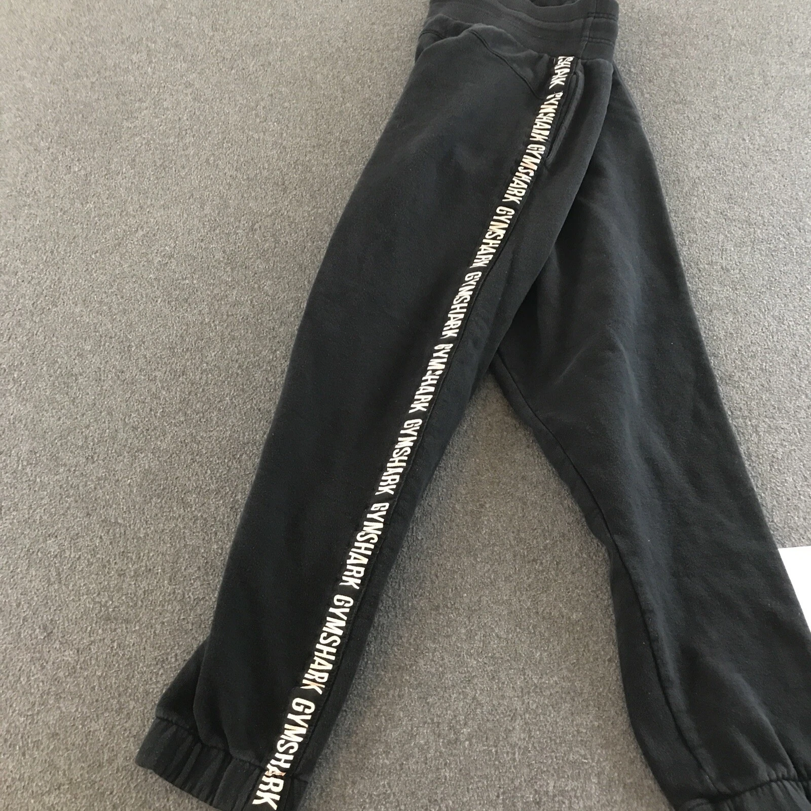 gymshark actual spell out workout sweatpants