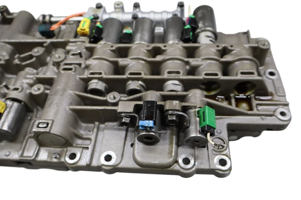 Cuerpo de válvula de transmisión Porsche Panamera 10-16 mecatrónico 95832503910 OEM Foto 4 de 4