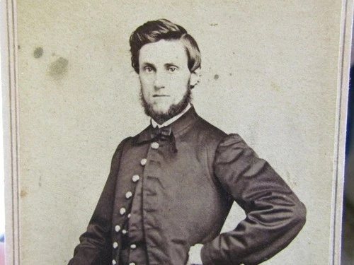 Civil War soldier from Chicago Illinois cdv photograph