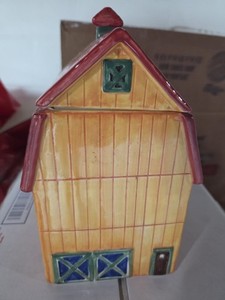 Small Barn Cookie Jar