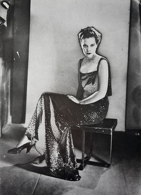 Man Ray, Solarisation, Mode, Kleid von Elsa Schiaparelli, 1930, Auflage 1980 EO