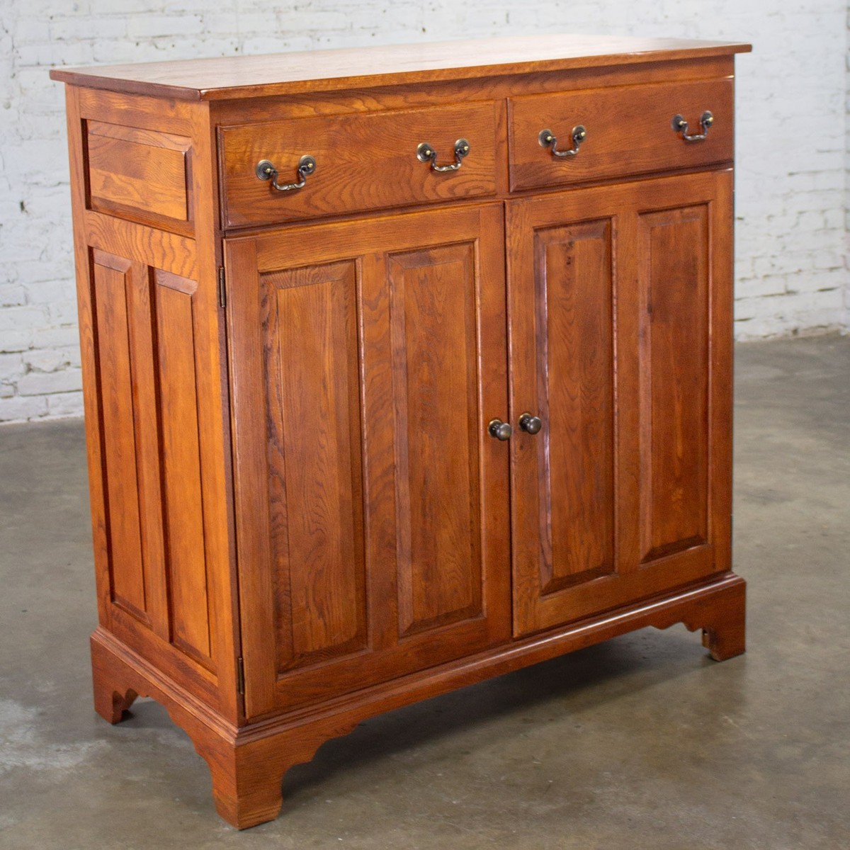 Georgian Style Oak Sideboard Chestnut Creek 100 Yr Anniversary