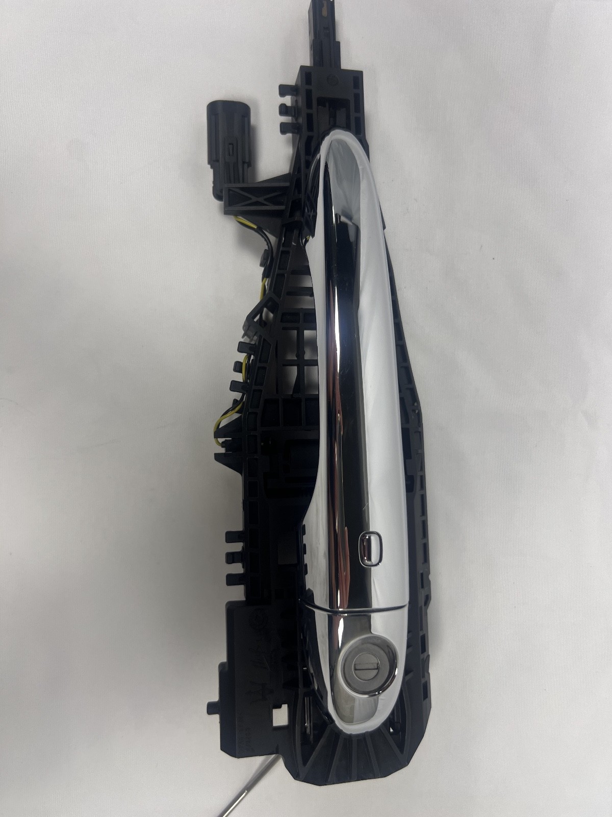 14-23 Maserati Ghibli Front Left Driver Side Exterior Door Handle keyless OEM
