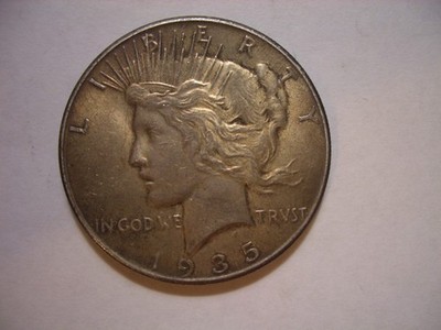 1935-P Peace Dollar #628  *