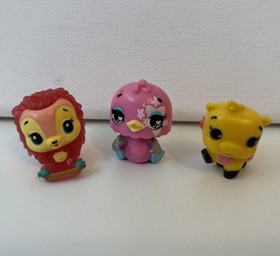 Hatchimals CollEGGtibles Lot of 50 Miniature Animal Figures Glitter Winged