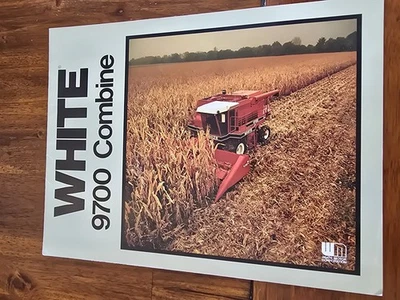 White Farm Equipment 9700 Combine Mähdrescher Schlepper Traktor Prospekt b - Bild 1 von 4