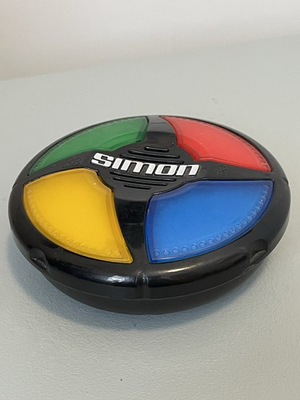 #ad Simon Micro Series Mini Electronic Travel Size Handheld Game By Hasbro Tested $4.99