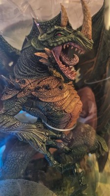 McFarlane s Dragons: The Rise of Man Actionfigur ''Berserker Clan Dragon''