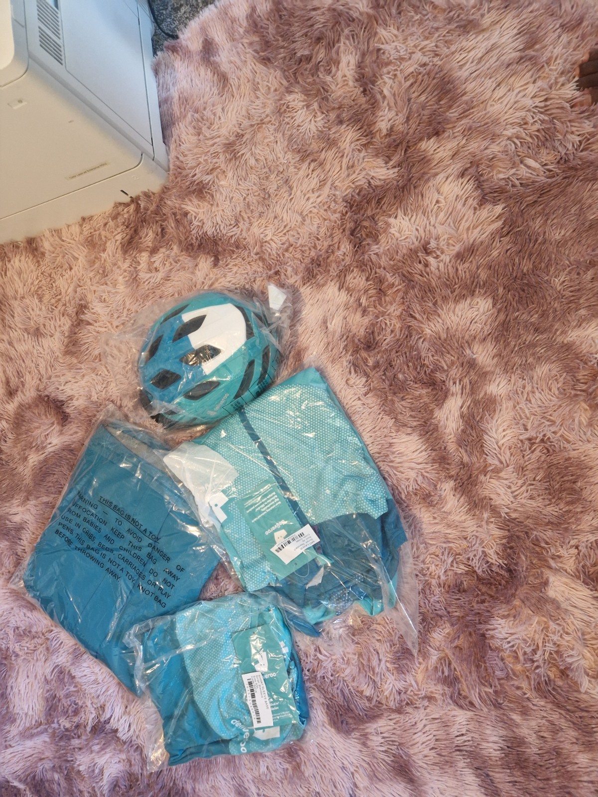 Deliveroo Rider Kit XL image 2