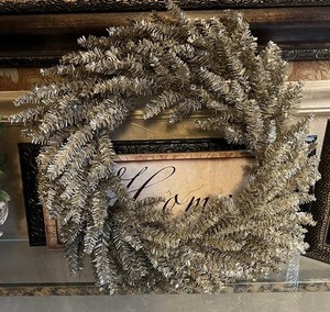 Gold TINSEL Holiday Wreath Wire Metal Frame 21”