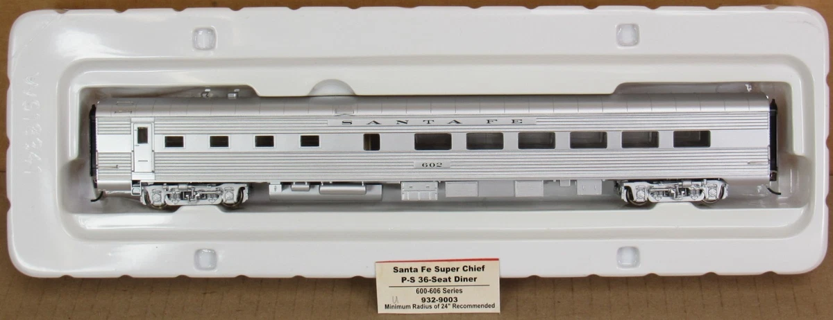 Santa Fe Passenger In O Scale Model Railroad Passenger Cars for