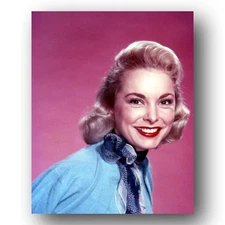 Janet Leigh actress stunning soft smile 8x10 Photo