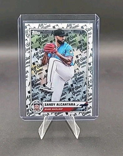 2025 Topps Sandy Alcantara Base (Raw)