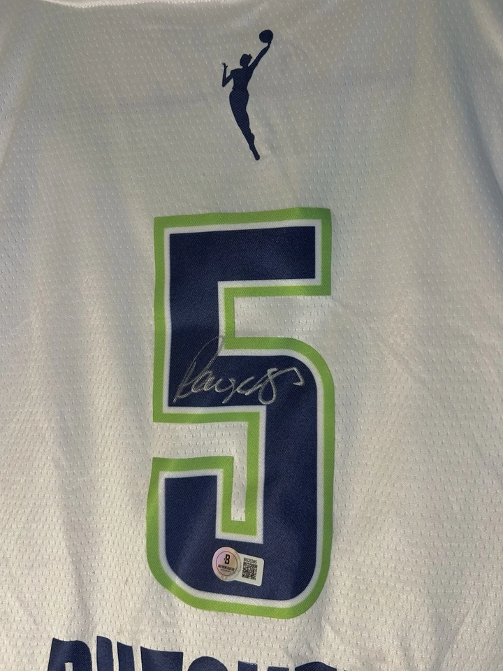 Paige Bueckers Signed Dallas Wings White Jersey Autograph UConn Beckett BAS COA - Image 3 of 4