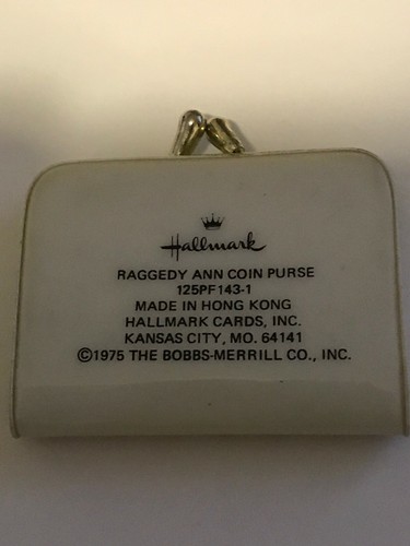 Raggedy Ann Hallmark Coin purse~ rare ~ 1975 The Bobbs-Merrill Co. - Picture 2 of 4